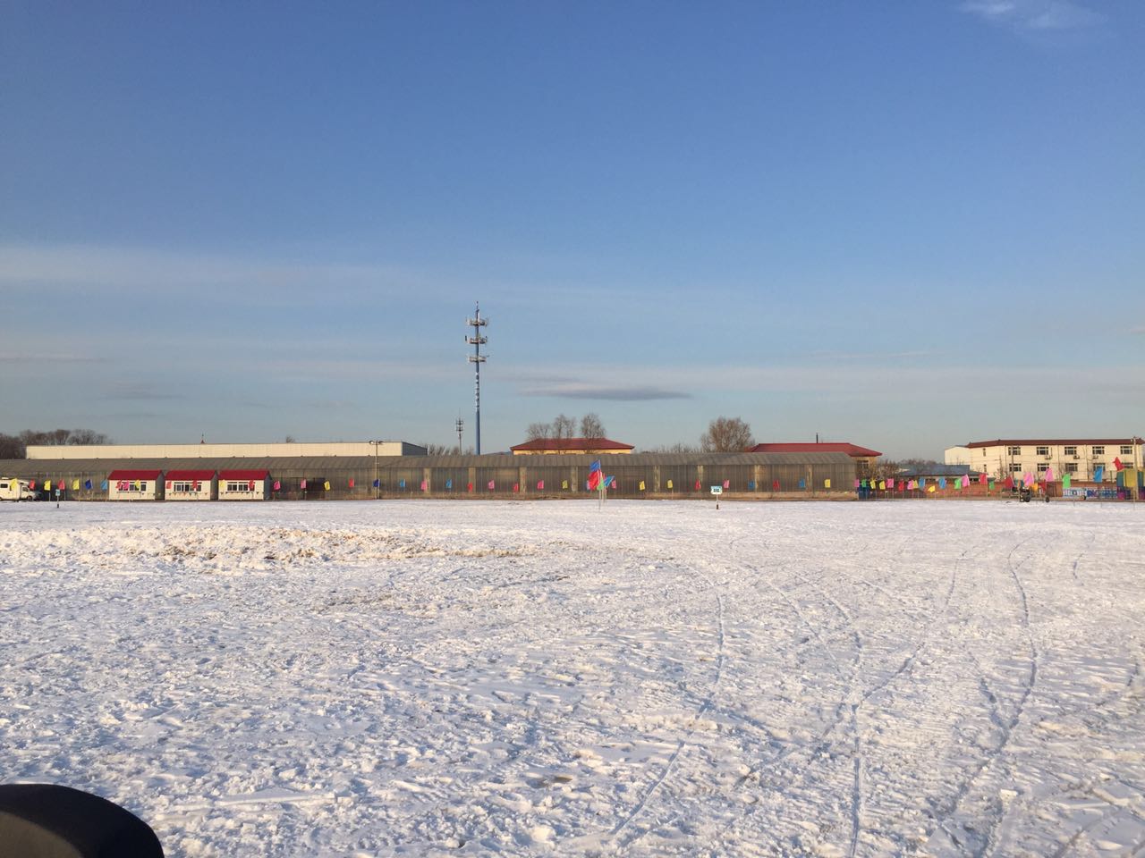 北京朝陽店冰雪樂園成功開幕，河北迪特加油助威